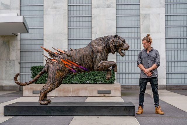 Sonny Bronze Tiger at UN 4 Sonny Bronze Tiger at UN